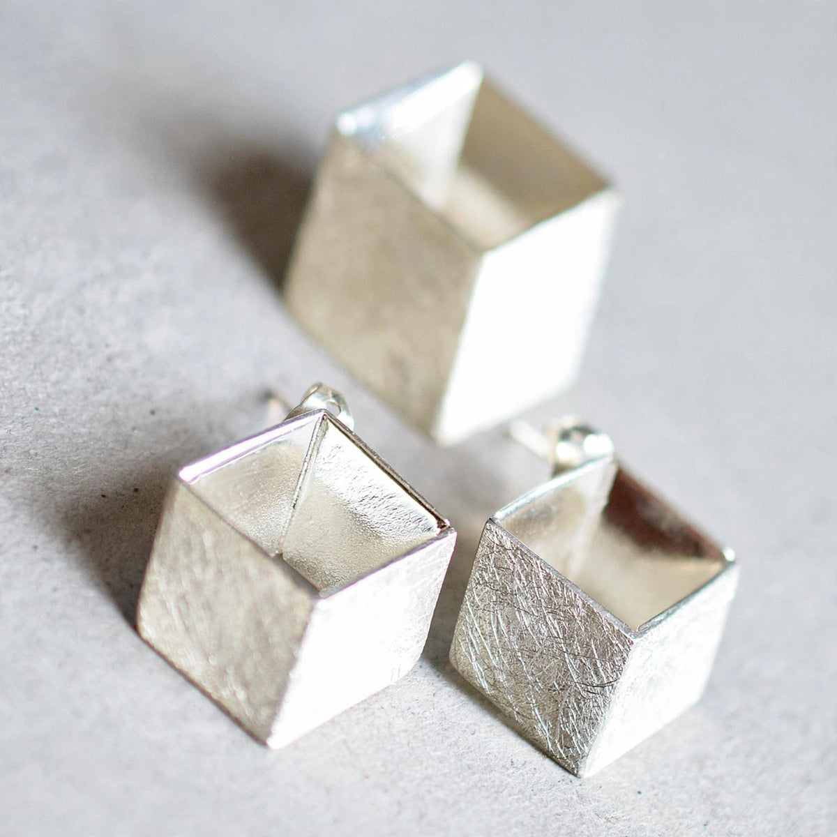 Perspectiva de Dije y Aretes