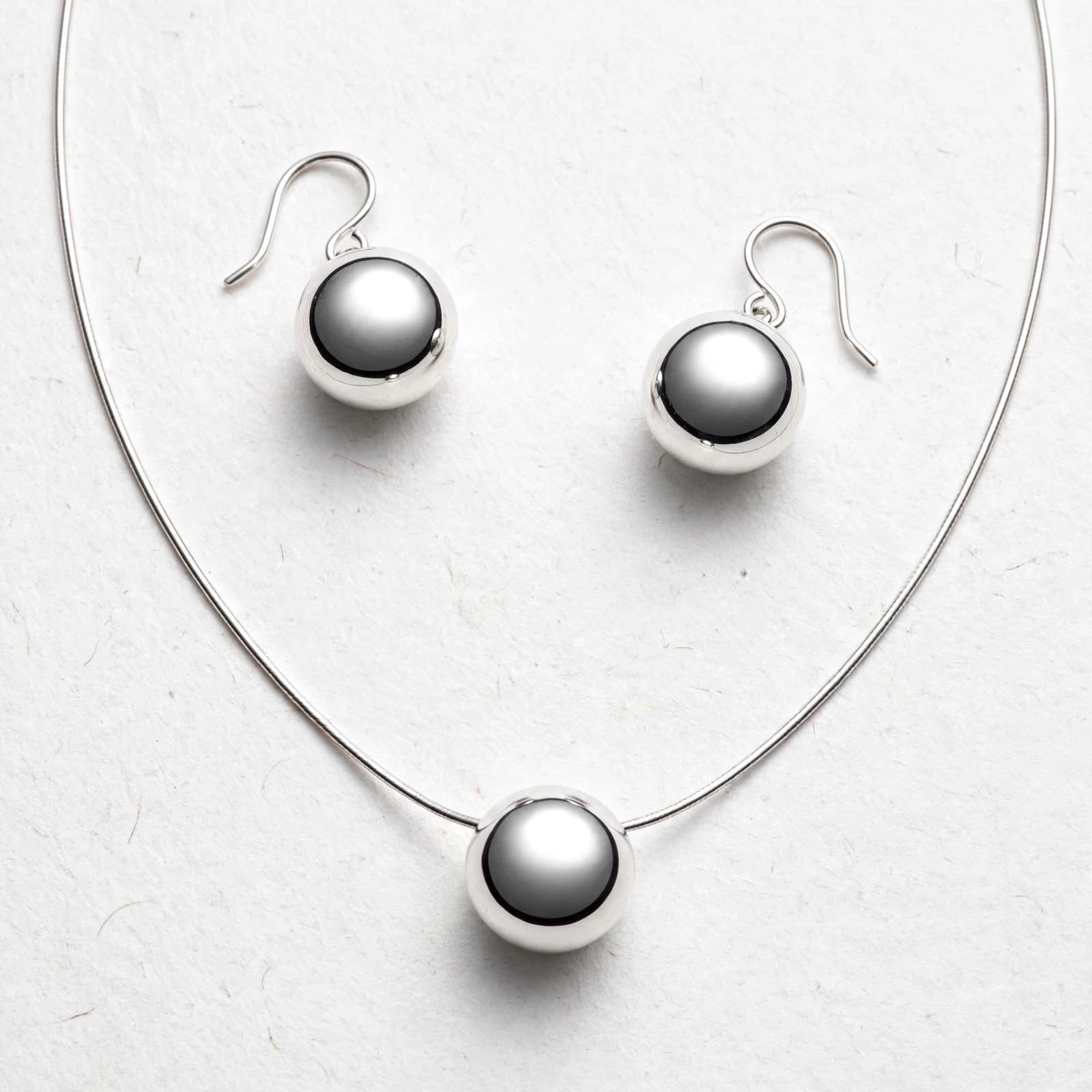 Dije & Aretes Eclipse