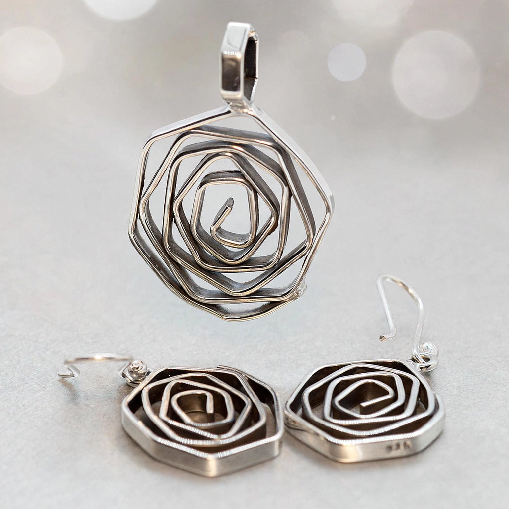 Dije y Aretes Místico