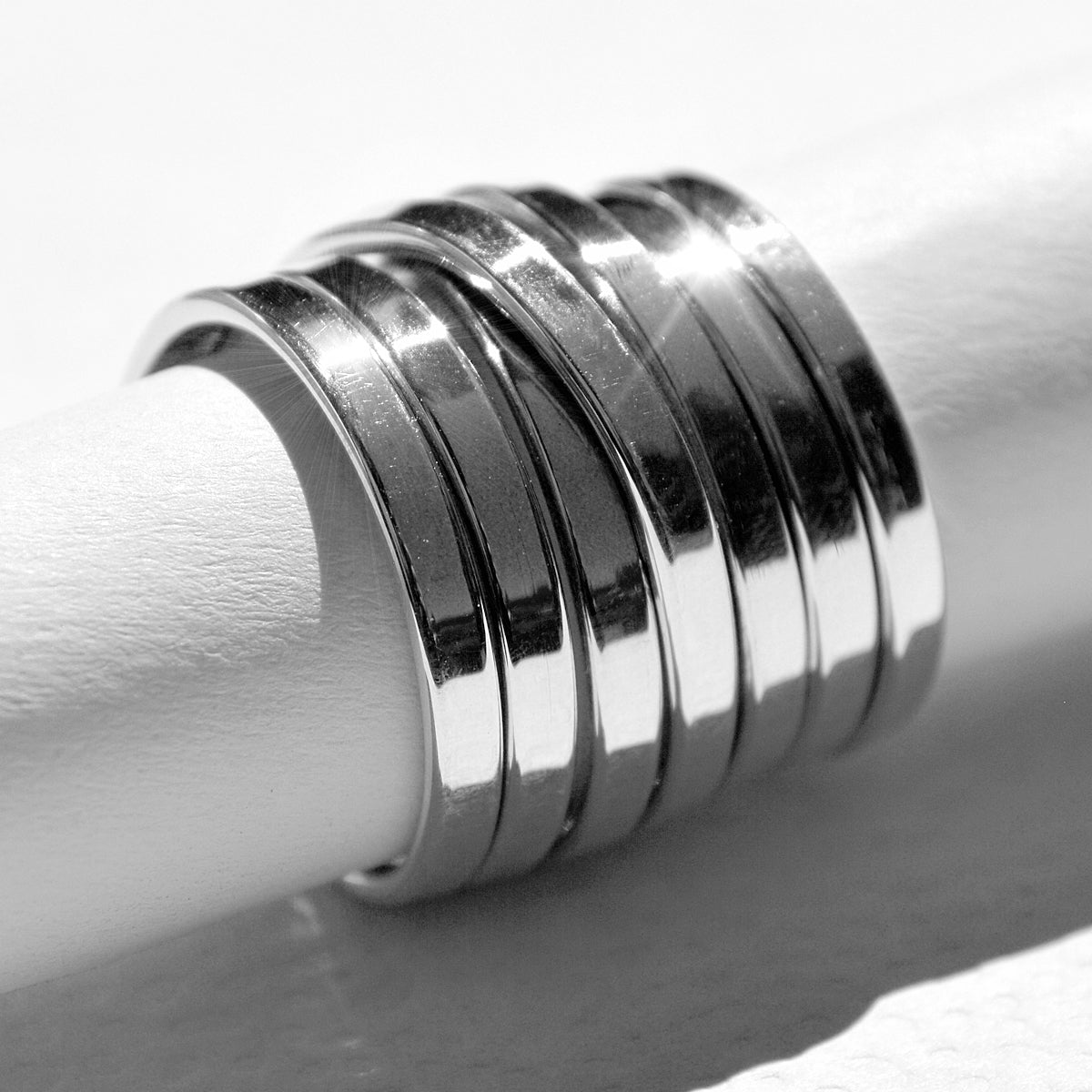Anillo Saltarín