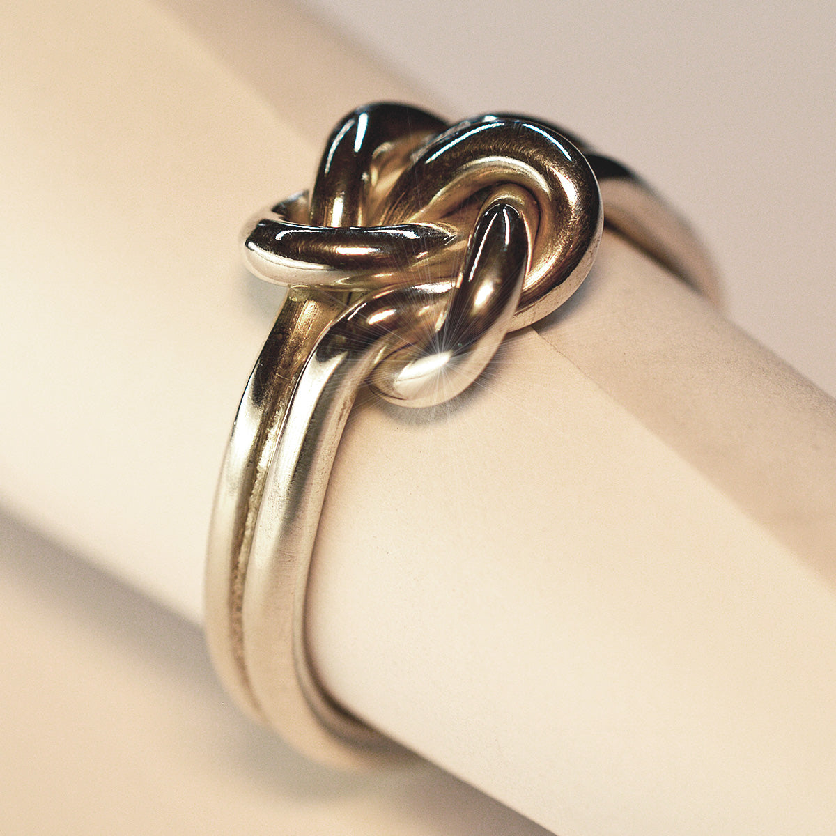 Anillo Nudo