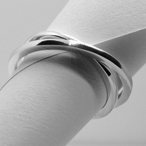 Anillo Cruzado