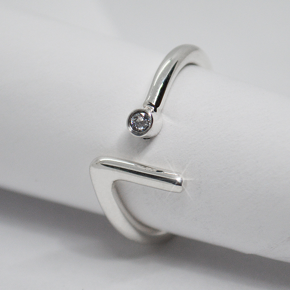 Anillo Simpleza