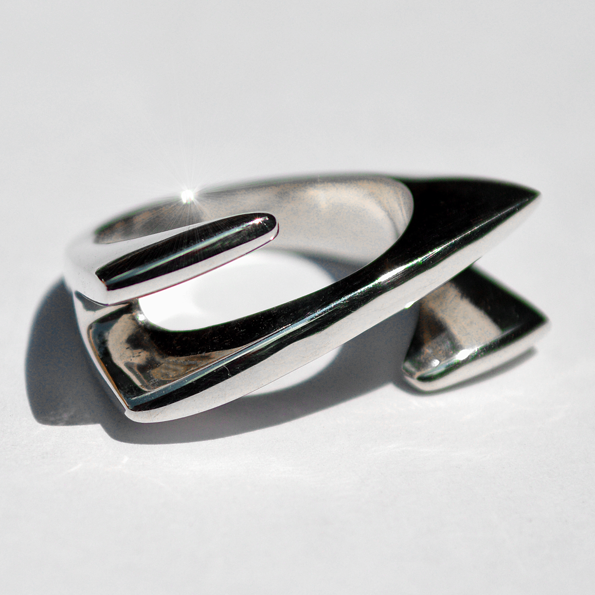 Anillo Zig Zag