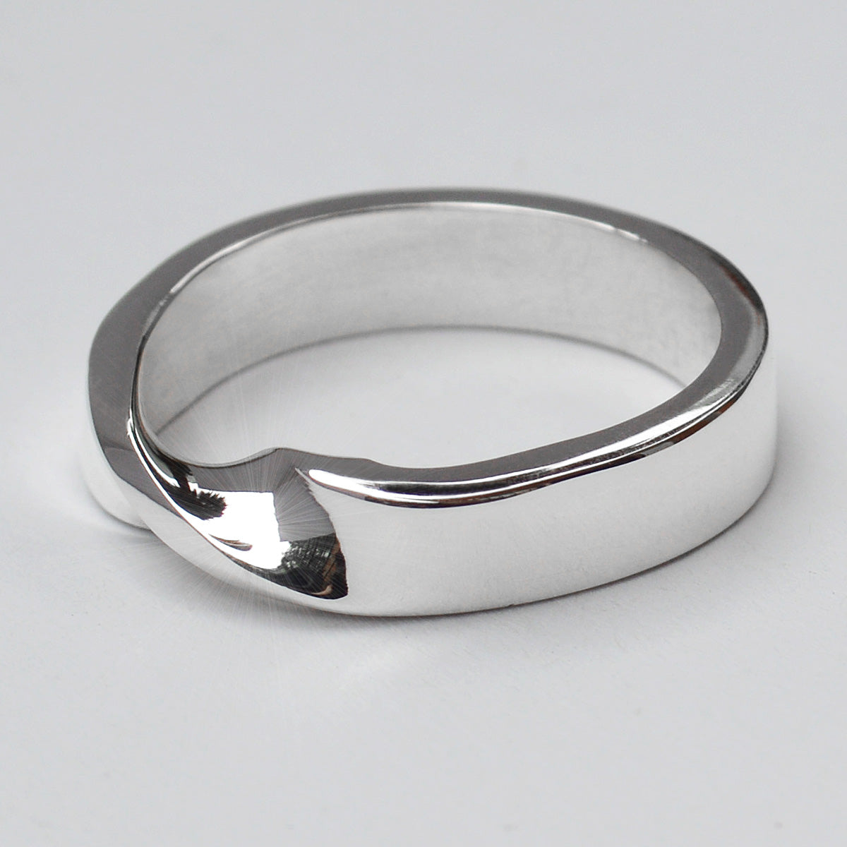 Anillo Aura