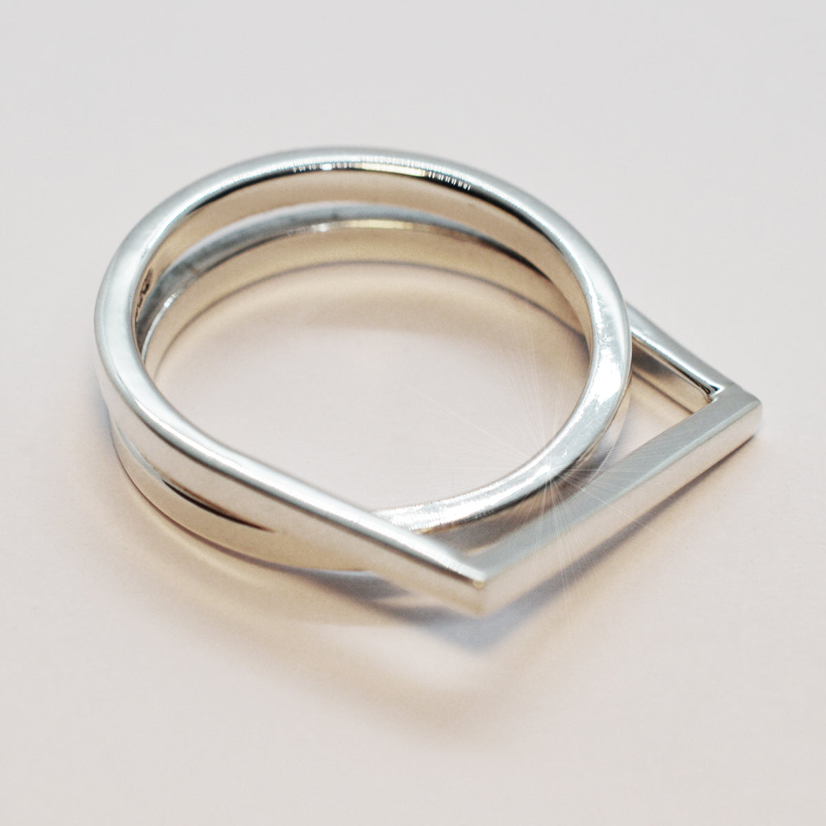 Anillo Performance