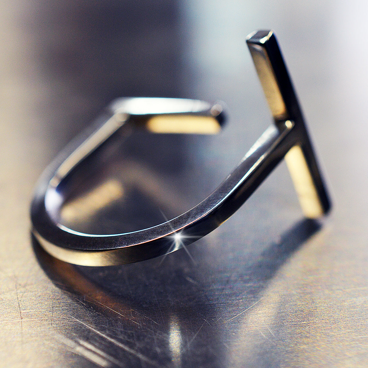 Anillo T