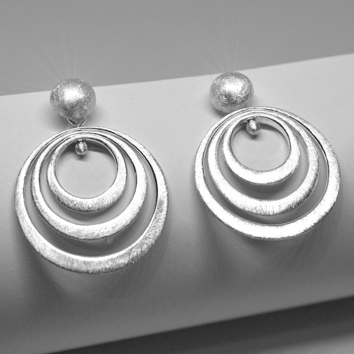 Aretes Astrolabio
