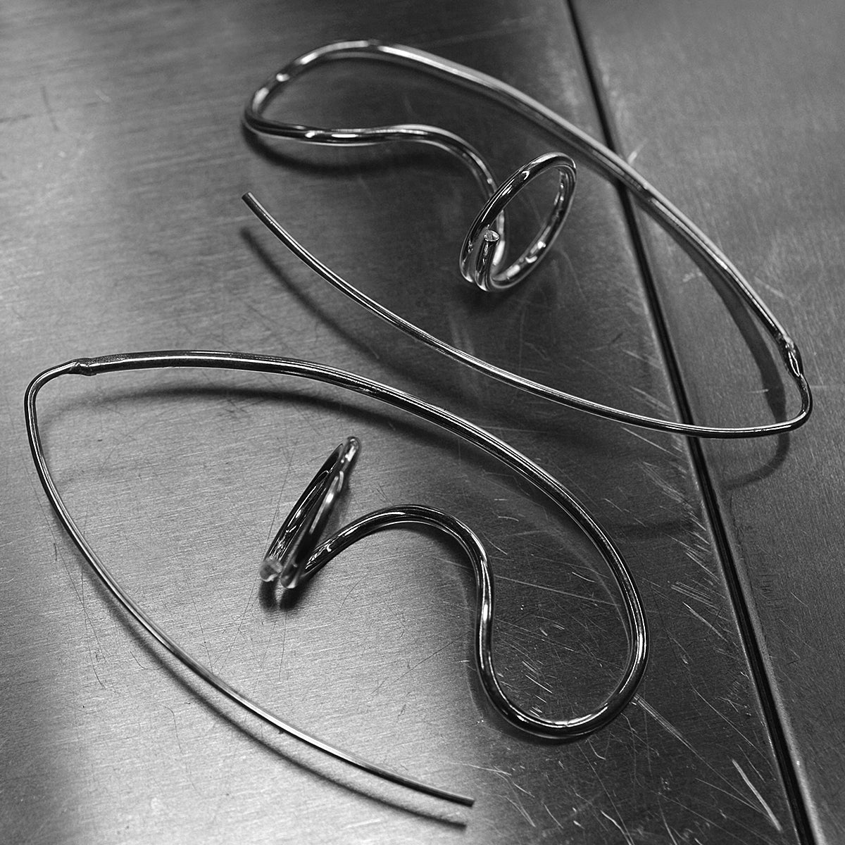 Aretes Tornado