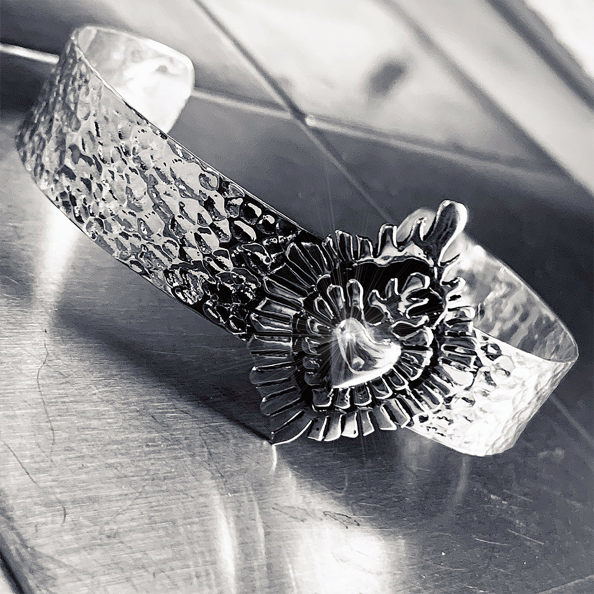 Brazalete Sagrado Corazón