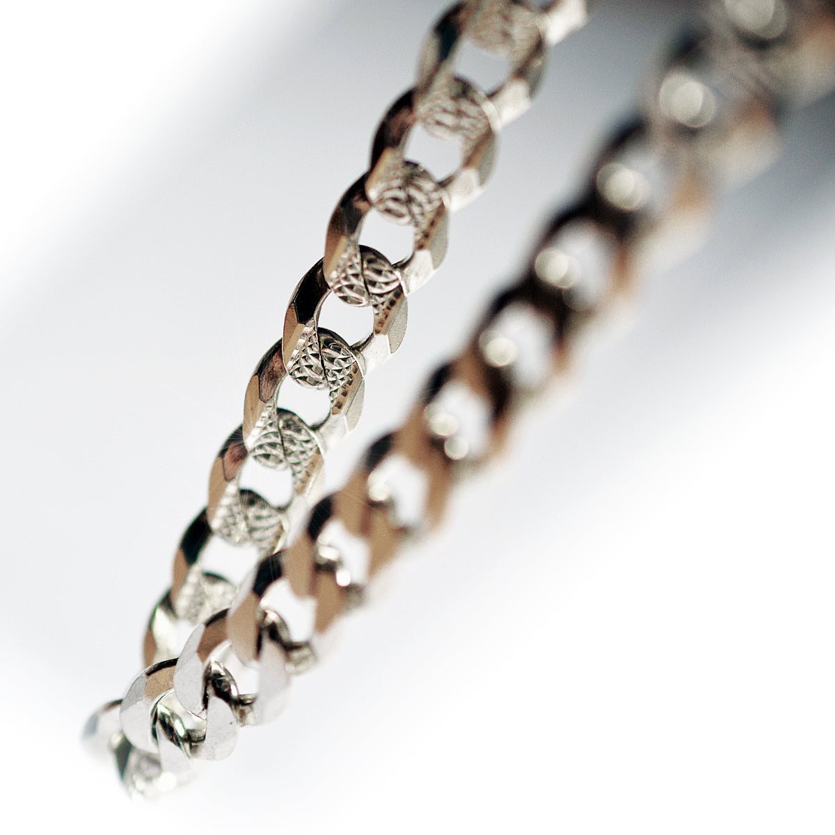 Cadena Diamantada