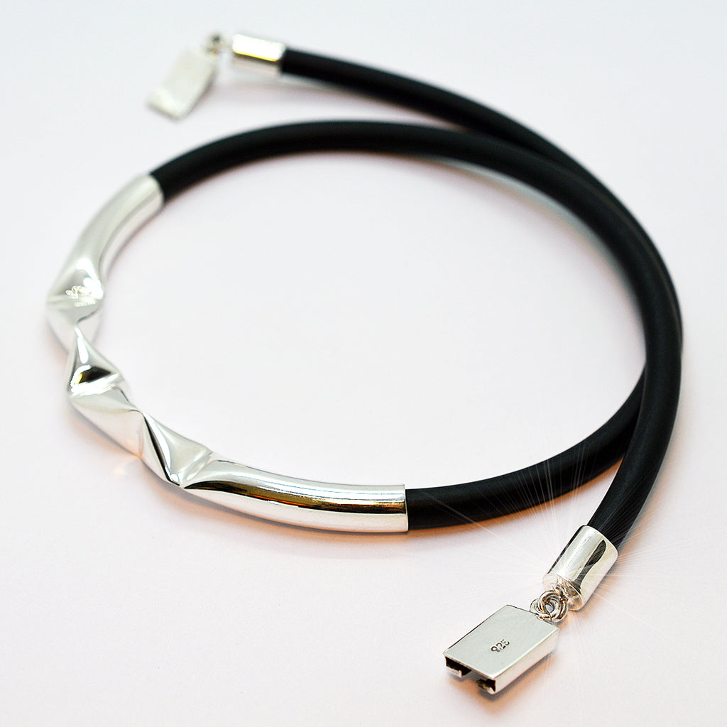 Collar Rumba