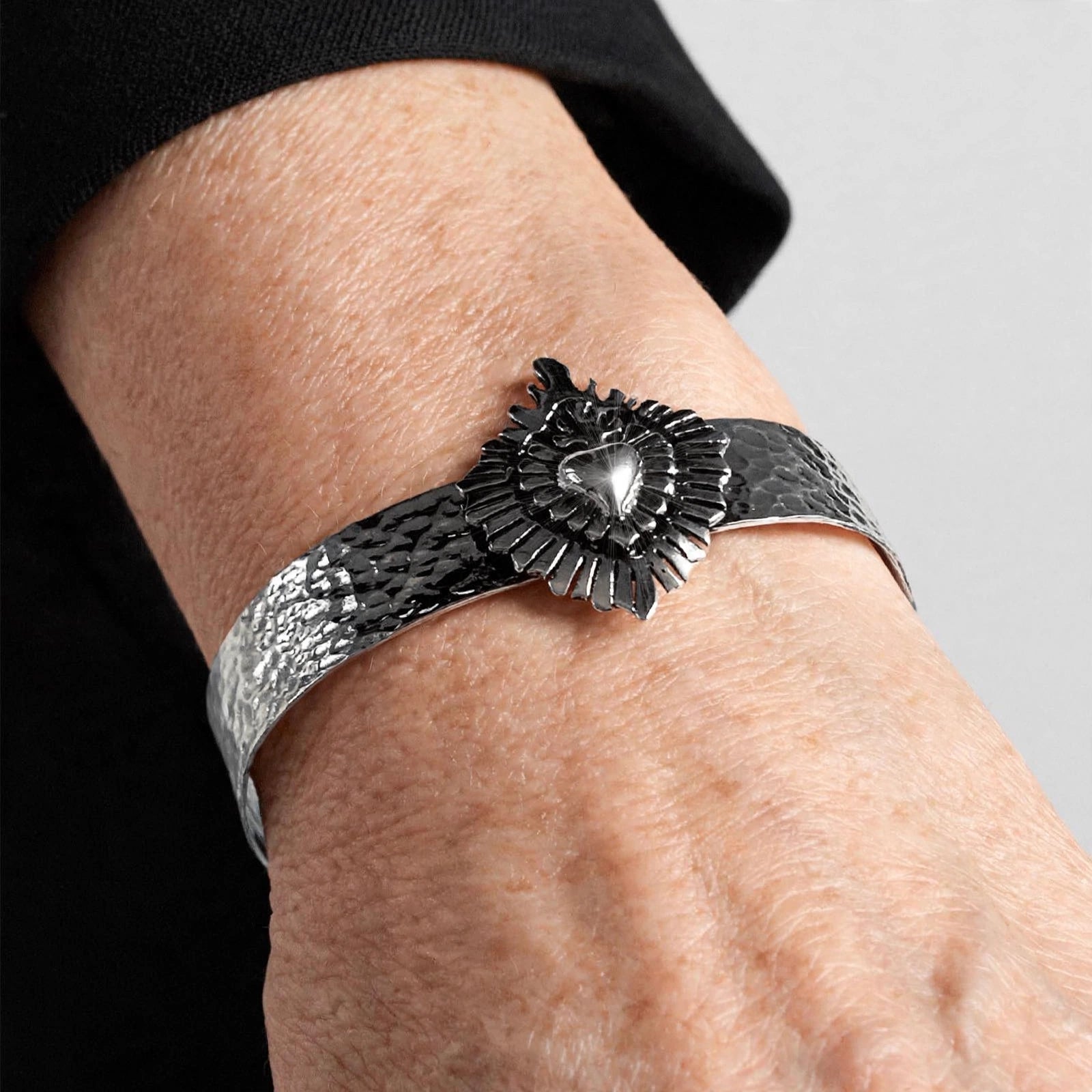 Brazalete Sagrado Corazón