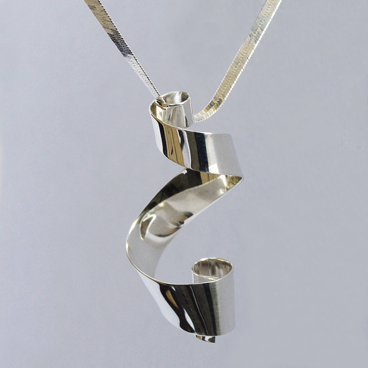Dije & Aretes Enredo