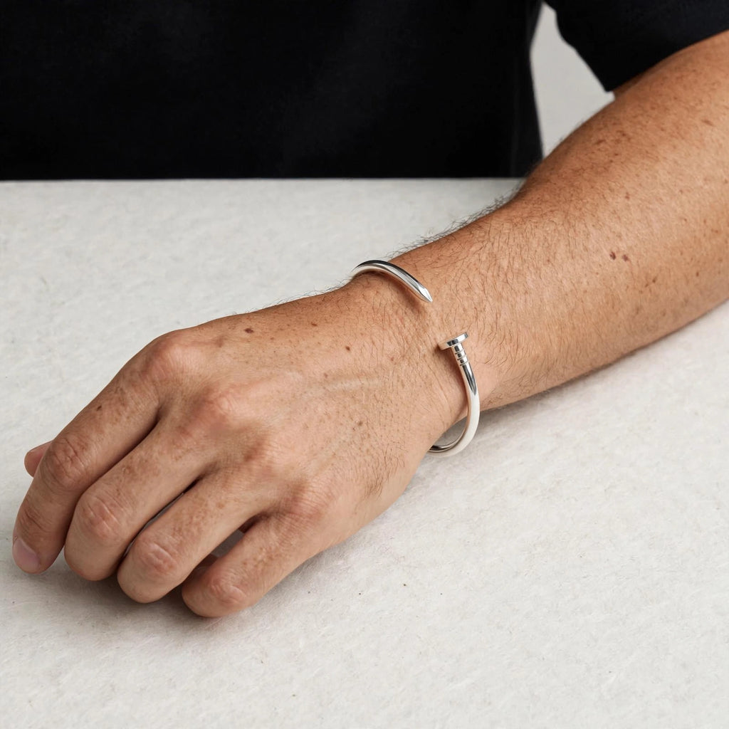 Pulsera Rígida Clavo