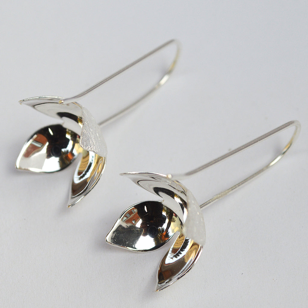 Aretes Flor de Liz
