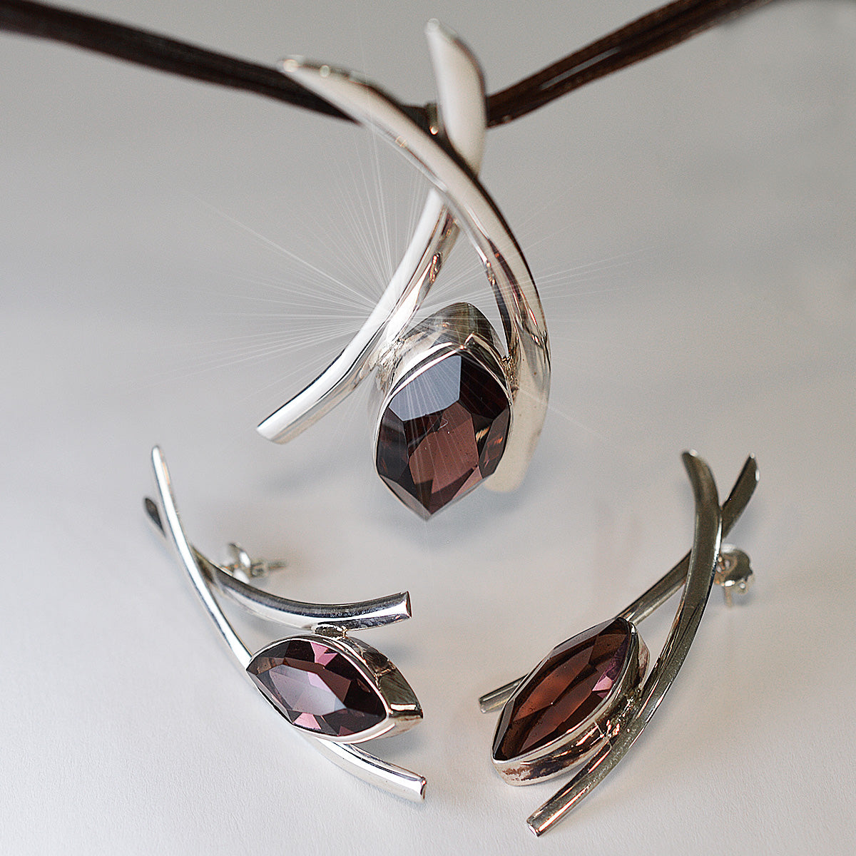Dije & Aretes Cometa