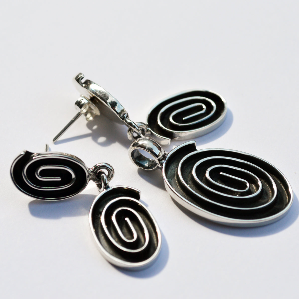 Dije & Aretes Oval