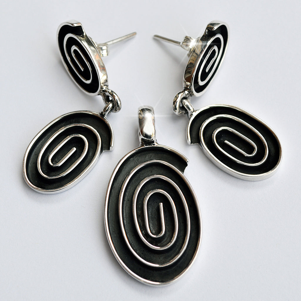 Dije & Aretes Oval