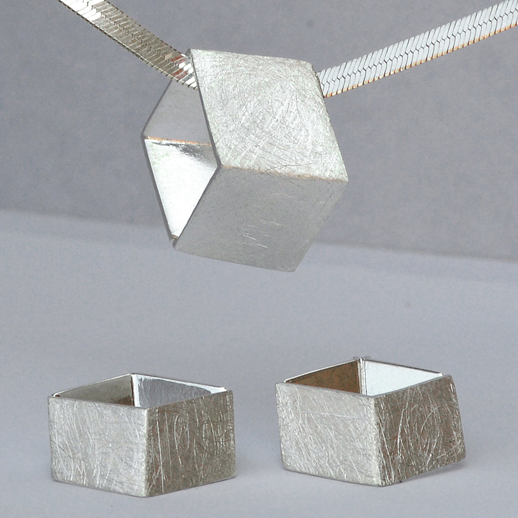 Dije & Aretes Perspectiva