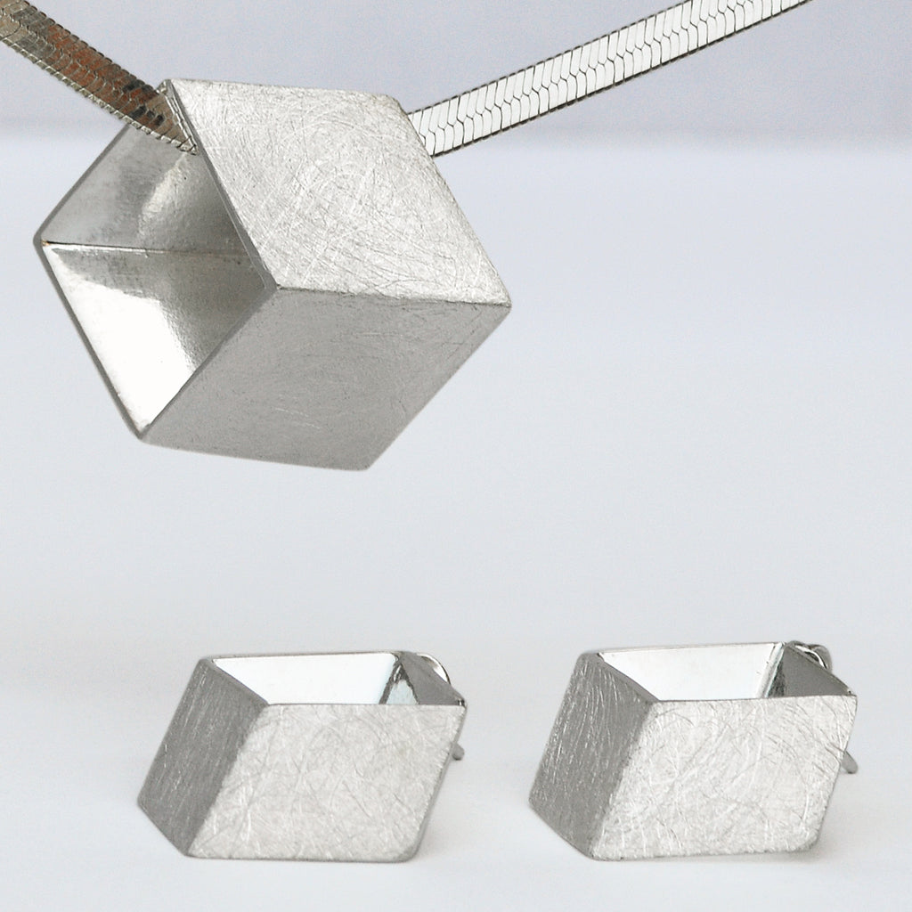 Dije & Aretes Perspectiva