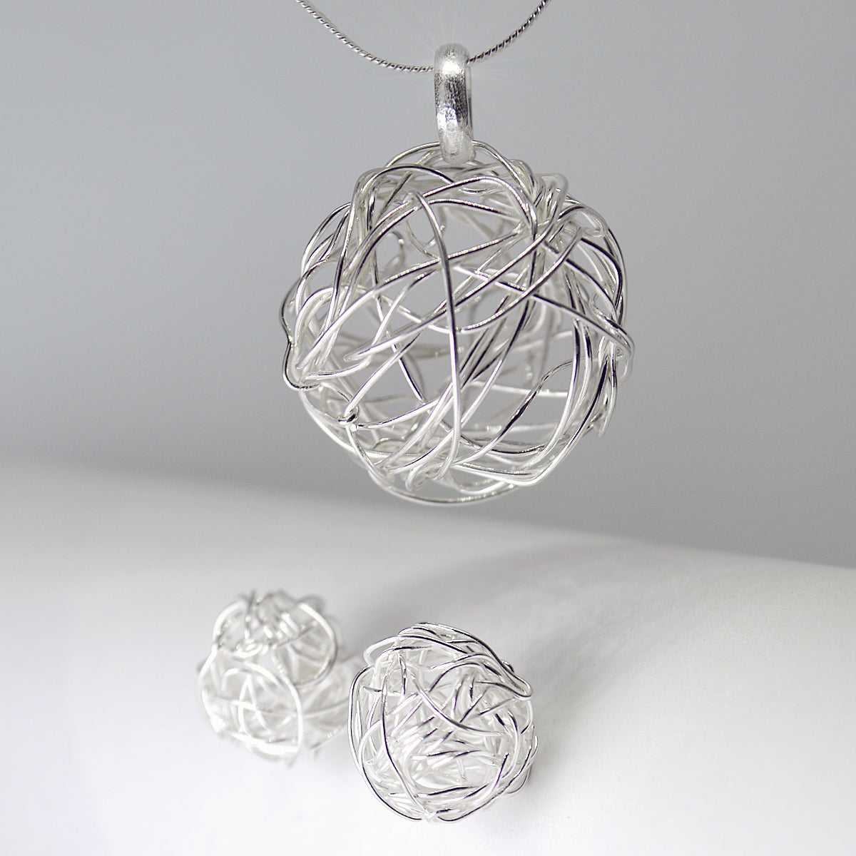 Dije & Aretes Estambre