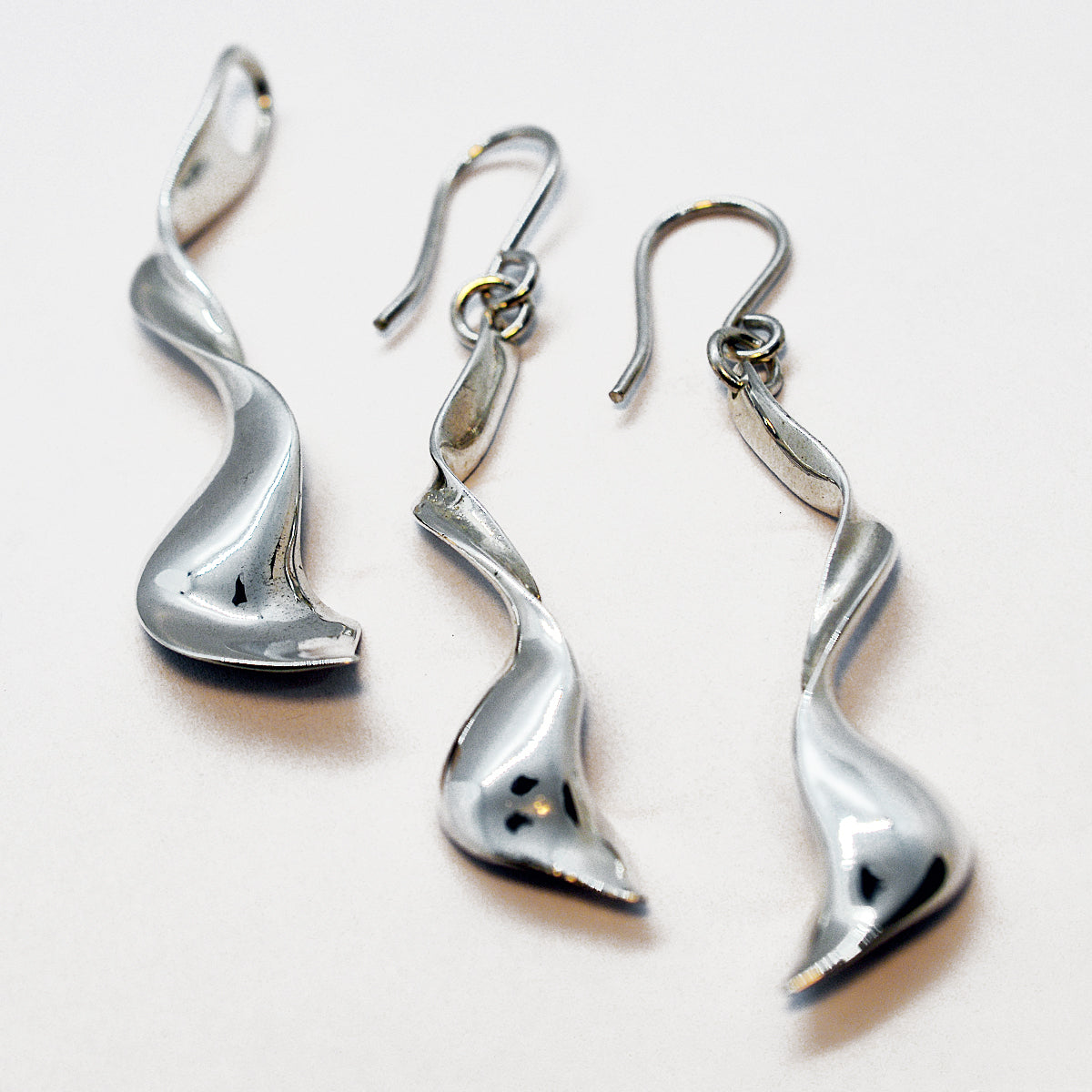 Dije & Aretes Torbellino