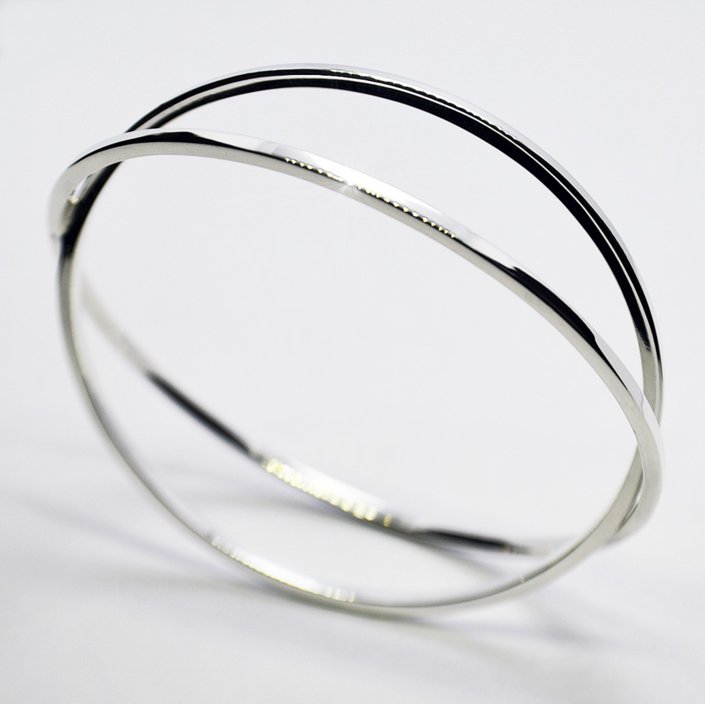 Brazalete Cruzado