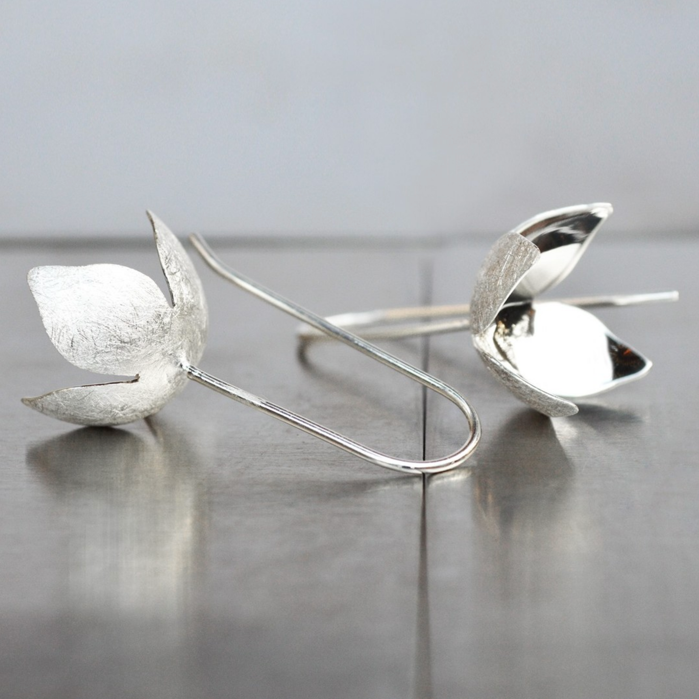 Aretes Flor de Liz