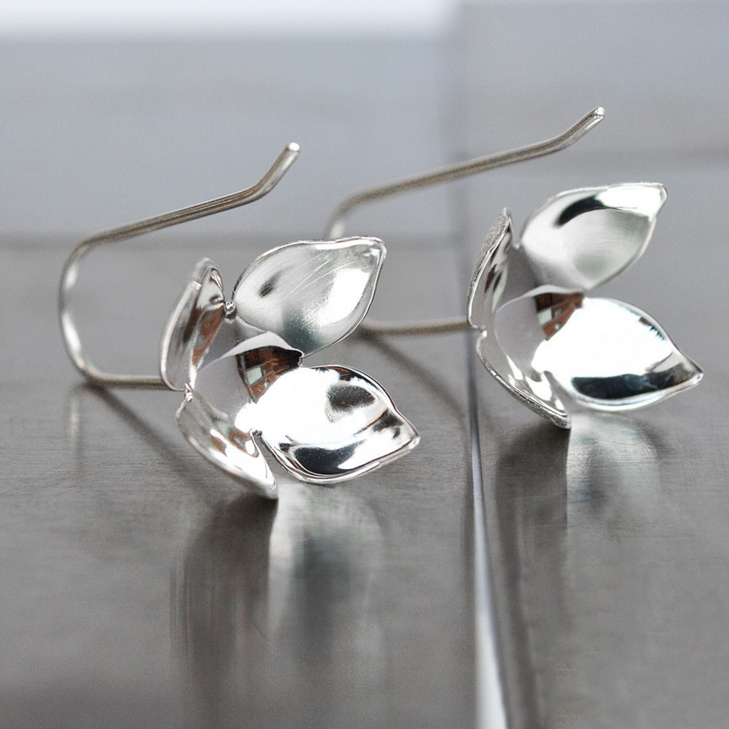 Aretes Flor de Liz